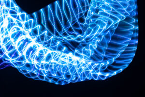 blaue wellen - 20213004, Experimentelle Lichtbildfotografie Daniel Bahrmann